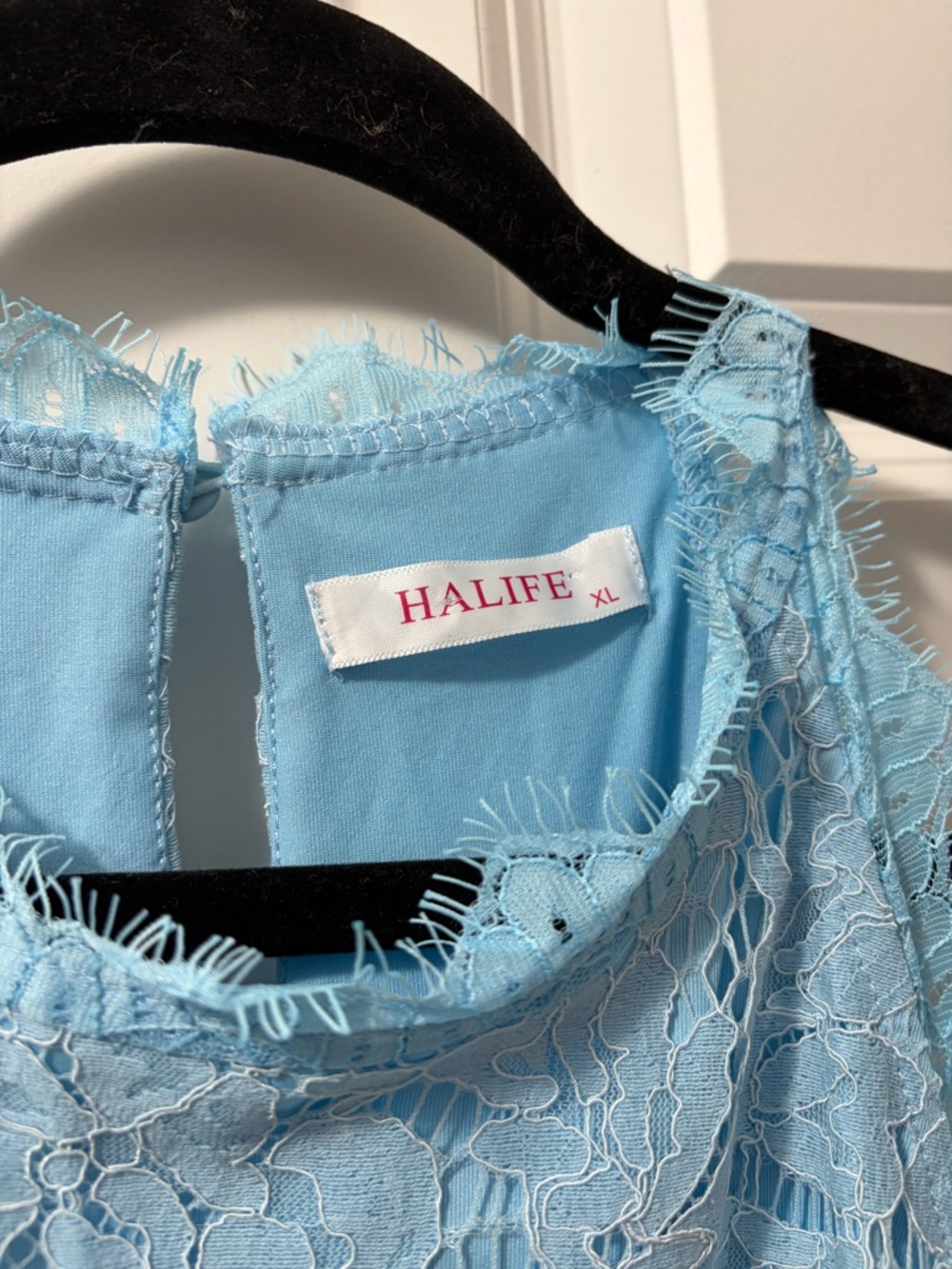 J. Adler Delicate Sky Blue Lace Sleeveless Top - Picture 3 of 5